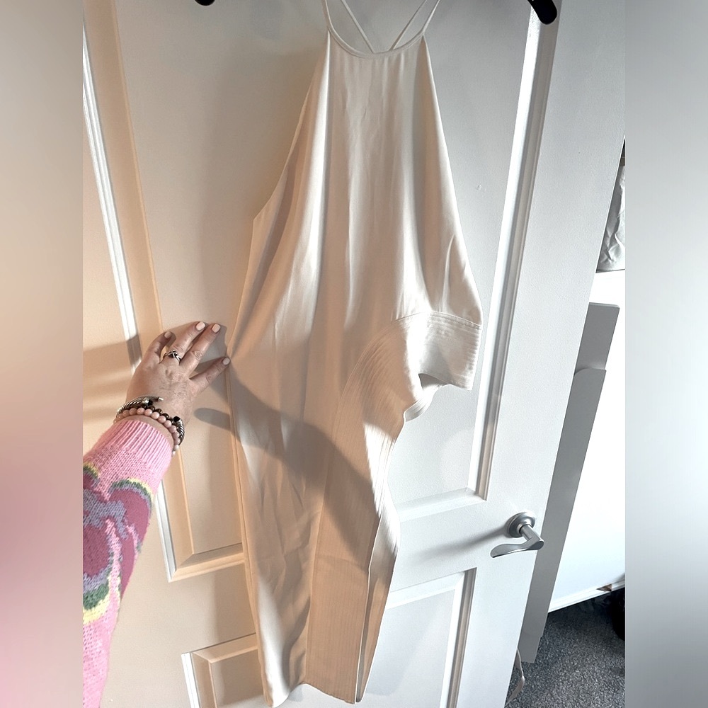 Halston Hertiage cream, asymmetrical top size XS